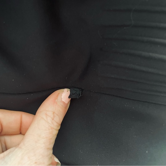 Lululemon Zip Up - Picture 5 of 5